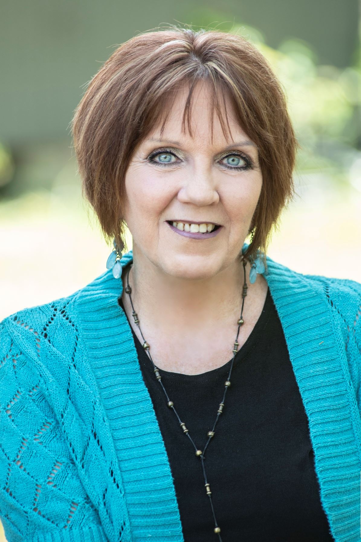 Stephania Ward Headshot